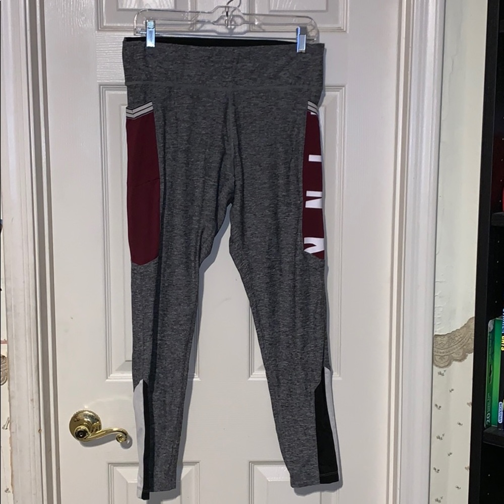VS Pink Ultimate Leggings